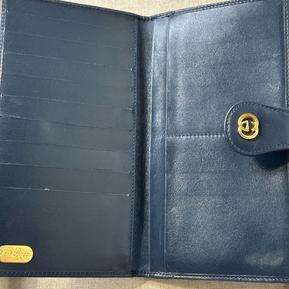 Gucci Smooth Leather Wallet - Picture 3 of 3